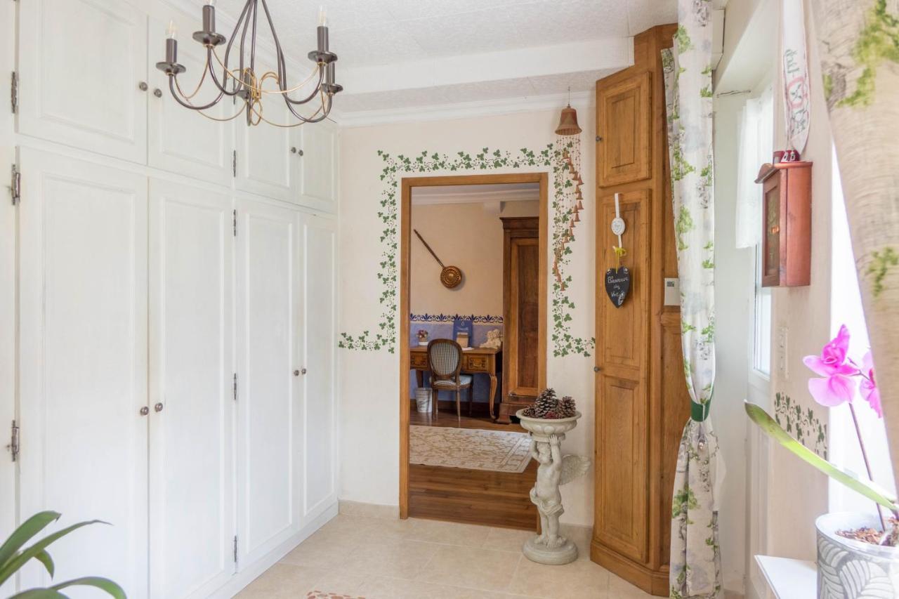 Les Anges Reveurs Bed & Breakfast Neuville-aux-Bois Екстериор снимка