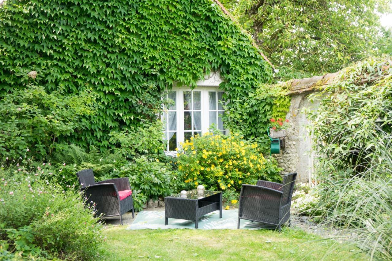 Les Anges Reveurs Bed & Breakfast Neuville-aux-Bois Екстериор снимка