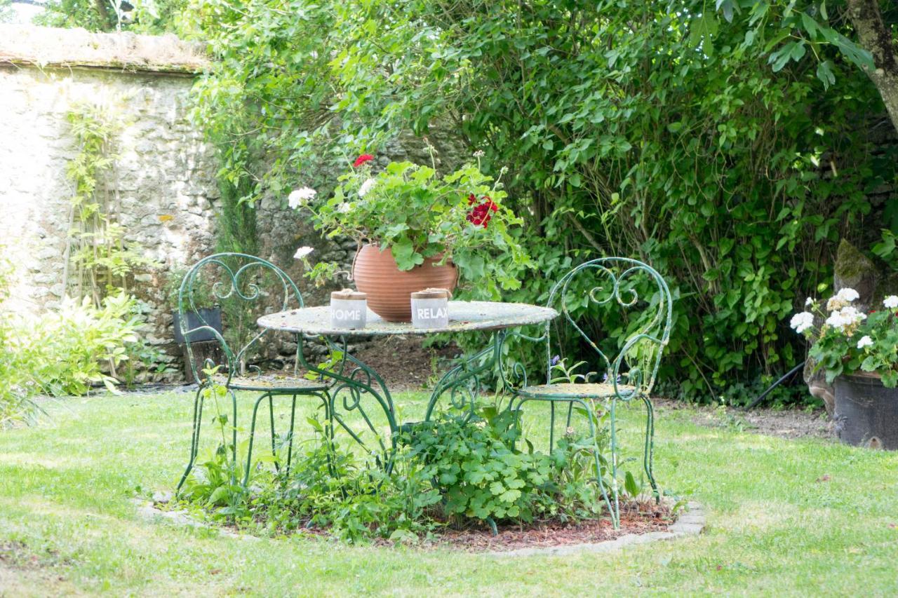 Les Anges Reveurs Bed & Breakfast Neuville-aux-Bois Екстериор снимка